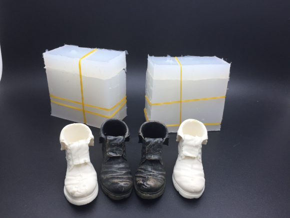 導致模具硅膠產(chǎn)品不耐酸堿不耐老化的原因是什么？