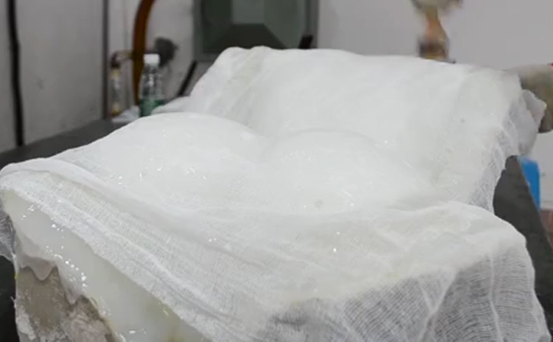 液態硅膠產品變形或縮水該怎么解決 ？